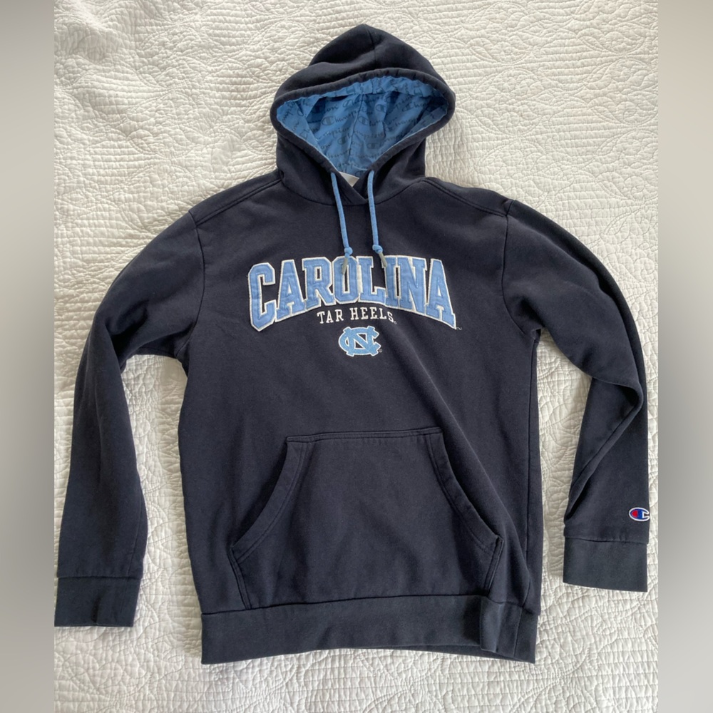 Champion Navy Hoodie - Carolina Tar Heels size Small